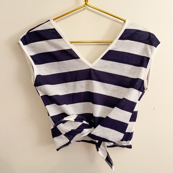 Vintage Tops - Vintage 80s Tie Front Crop Top XS